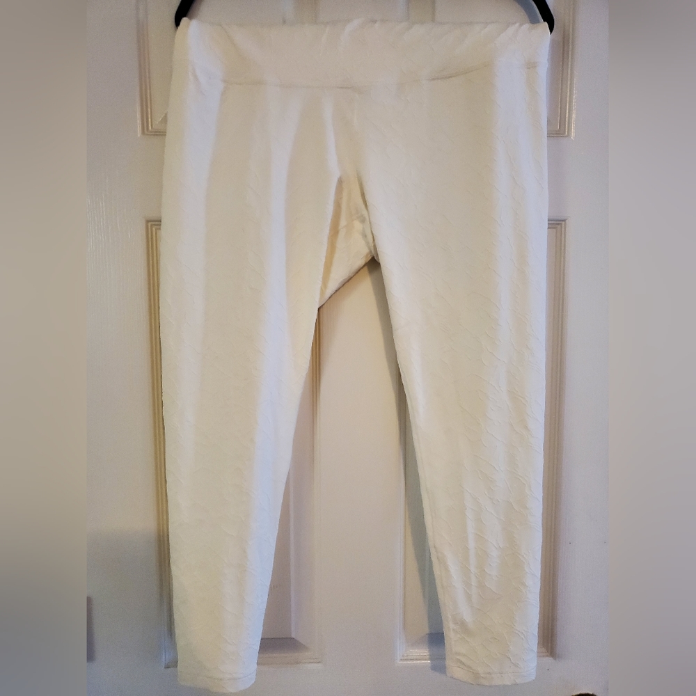 Cream Jaquard Leggin